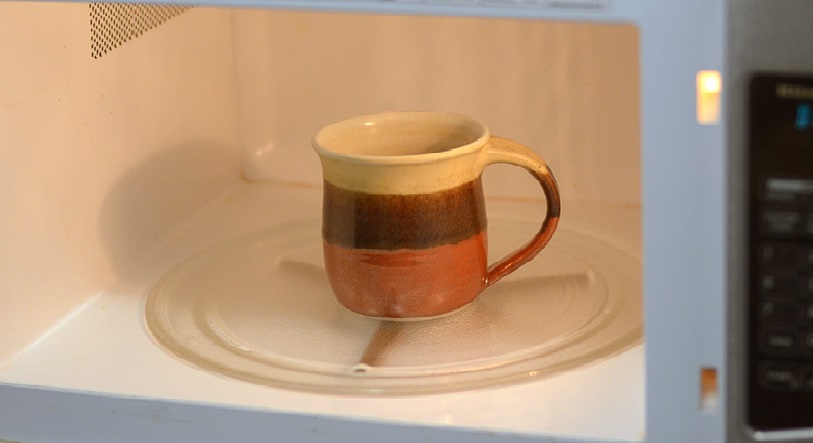 are all ceramics microwave safe